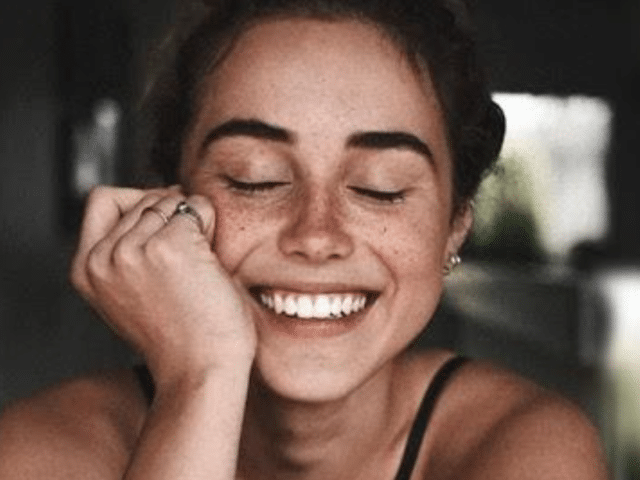 https://makeoverdentalstudio.com.mx/wp-content/uploads/2021/06/captura-de-pantalla-2020-11-15-a-las-22.46.59-640x480.png