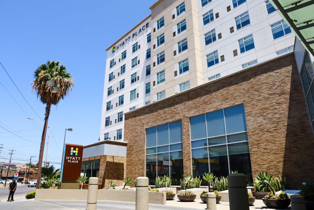 Exterior of the Hyatt Place hotel in Zona Río, Tijuana, minutes from Makeover Dental Studio