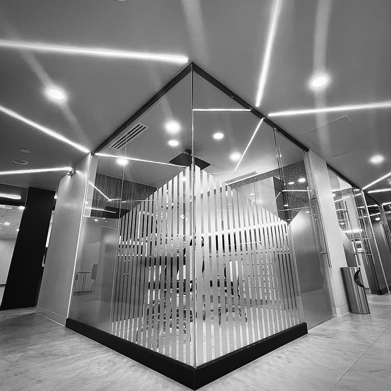 Interior architecture of Makeover Dental Studio in Tijuana