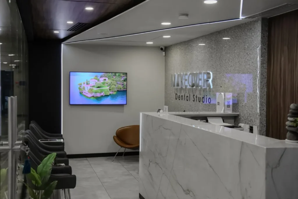 Makeover Dental Studio reception and waiting room in Tijuana